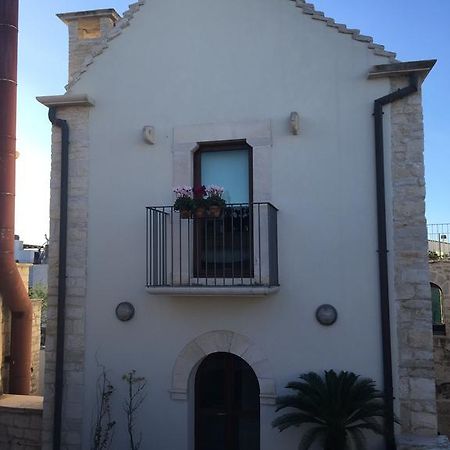Casa Torre Di Mactheus Petraro Apartment โจวีนัซโซ ภายนอก รูปภาพ