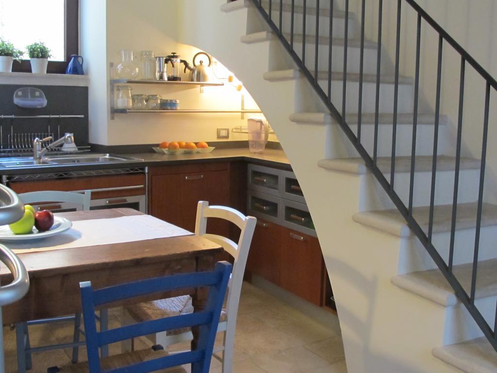 Casa Torre Di Mactheus Petraro Apartment โจวีนัซโซ ห้อง รูปภาพ